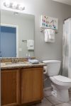 Guest bathroom w/ new granite countertops